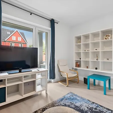 Flora Furnished I Messe, Gruga, Ruettenscheid & Alfred-krupp-klinik Essen