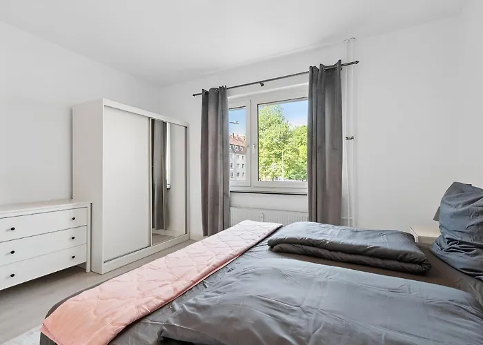 Flora Furnished Fair Apartment *