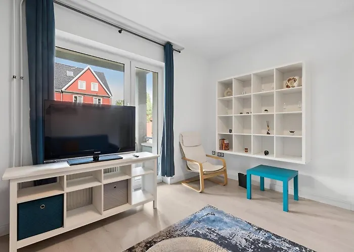 Flora Furnished Fair Έσσεν